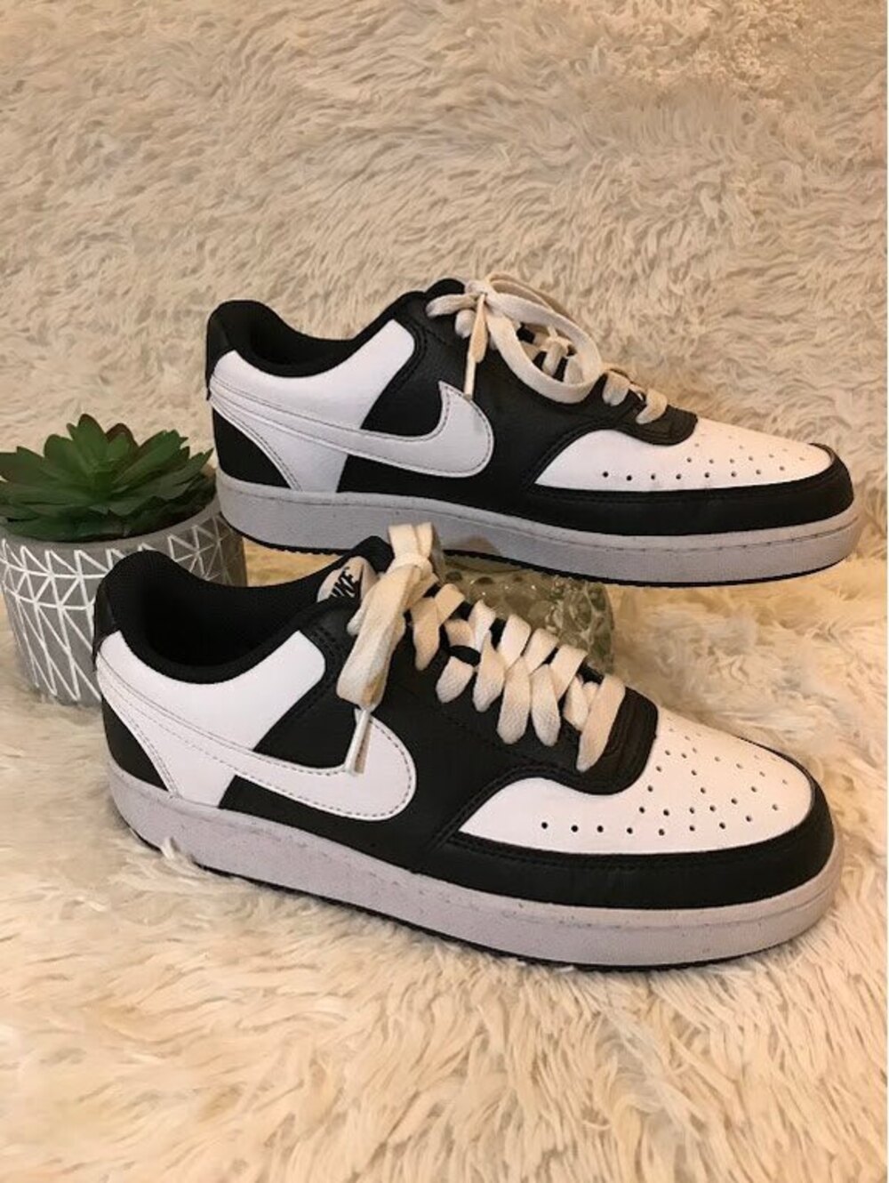 Nike Court Vision Low Sustainable Sneakers Size 8 Women